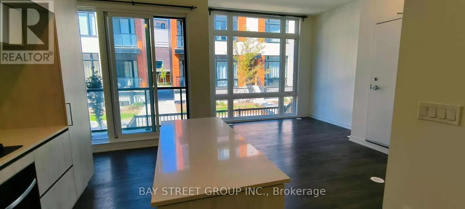 1114 - 12 DAVID EYER ROAD
