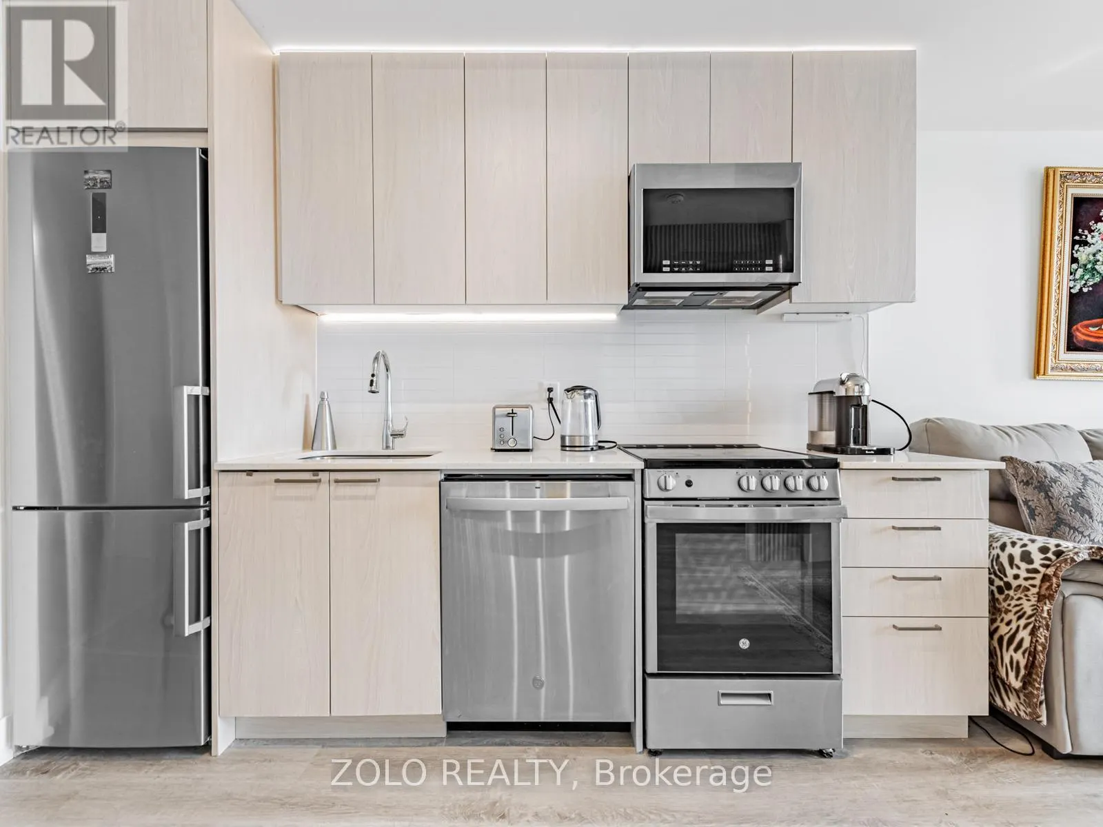 906 - 185 DEERFIELD ROAD