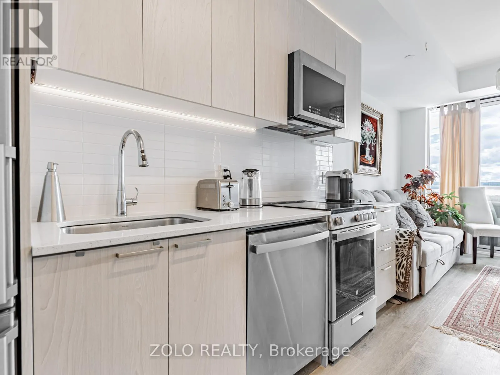 906 - 185 DEERFIELD ROAD
