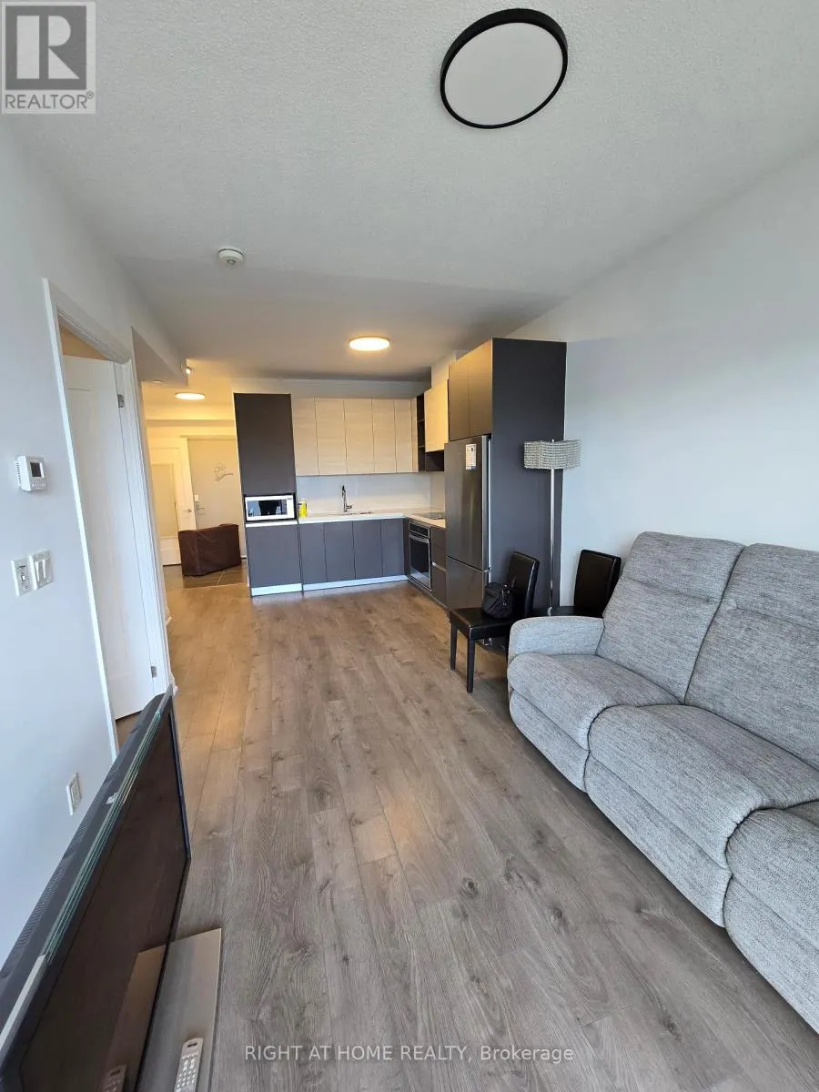 716 - 396 HIGHWAY 7 E