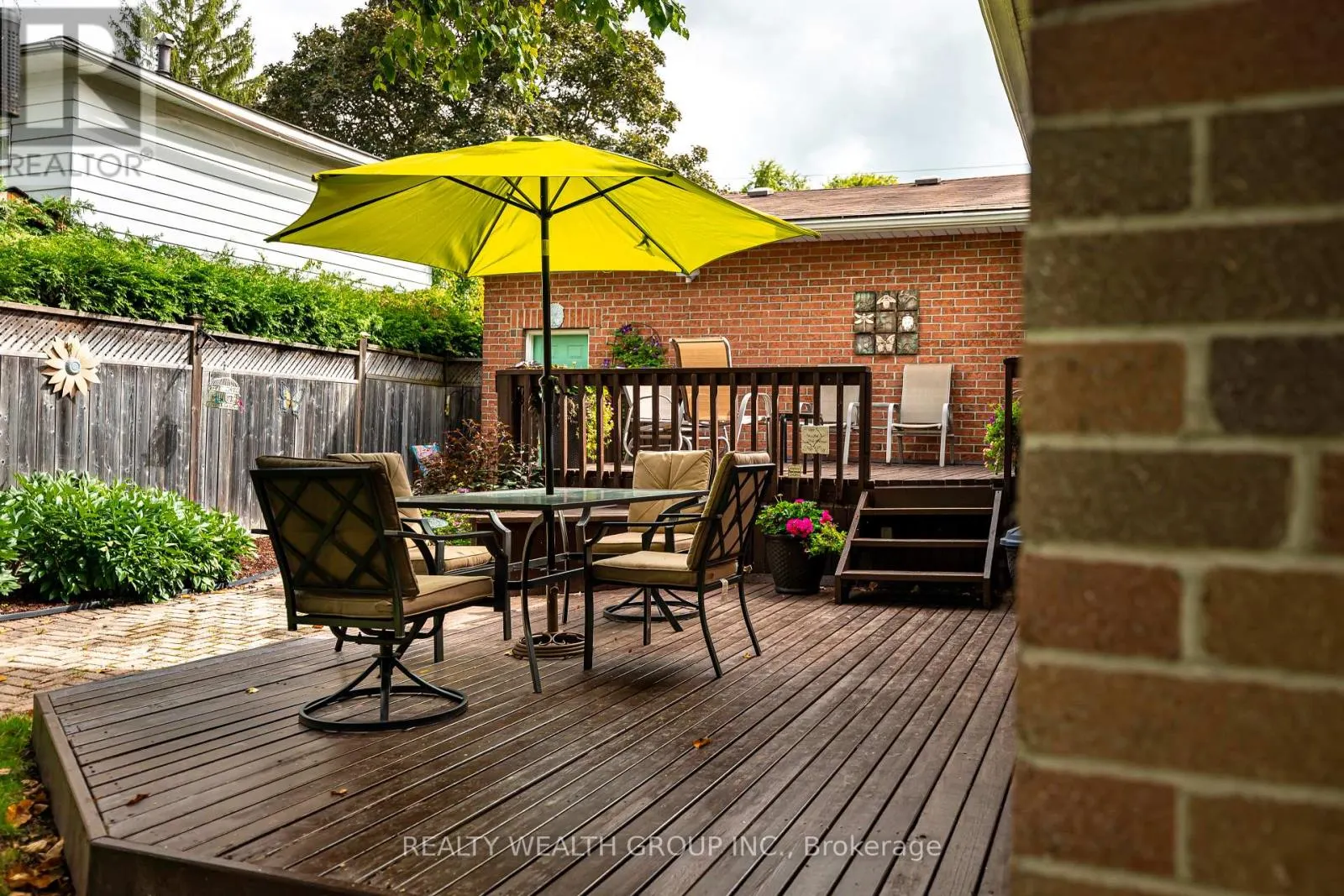 86 ALEXANDER ROAD W