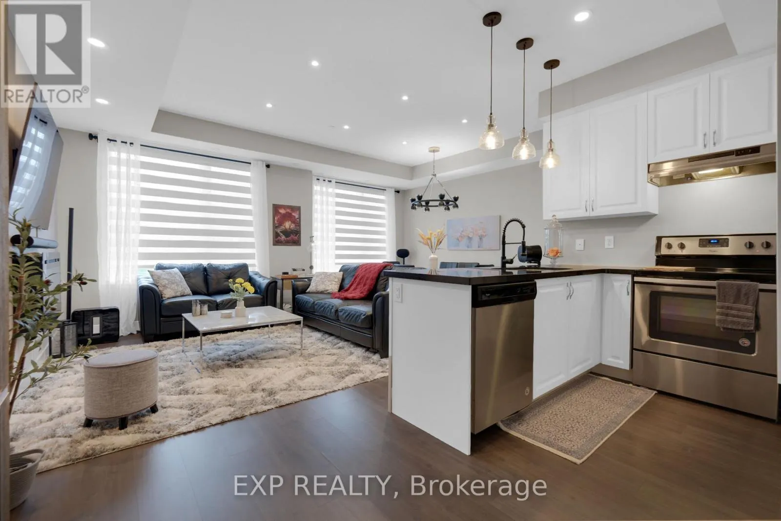 112 - 600 ALEX GARDNER CIRCLE