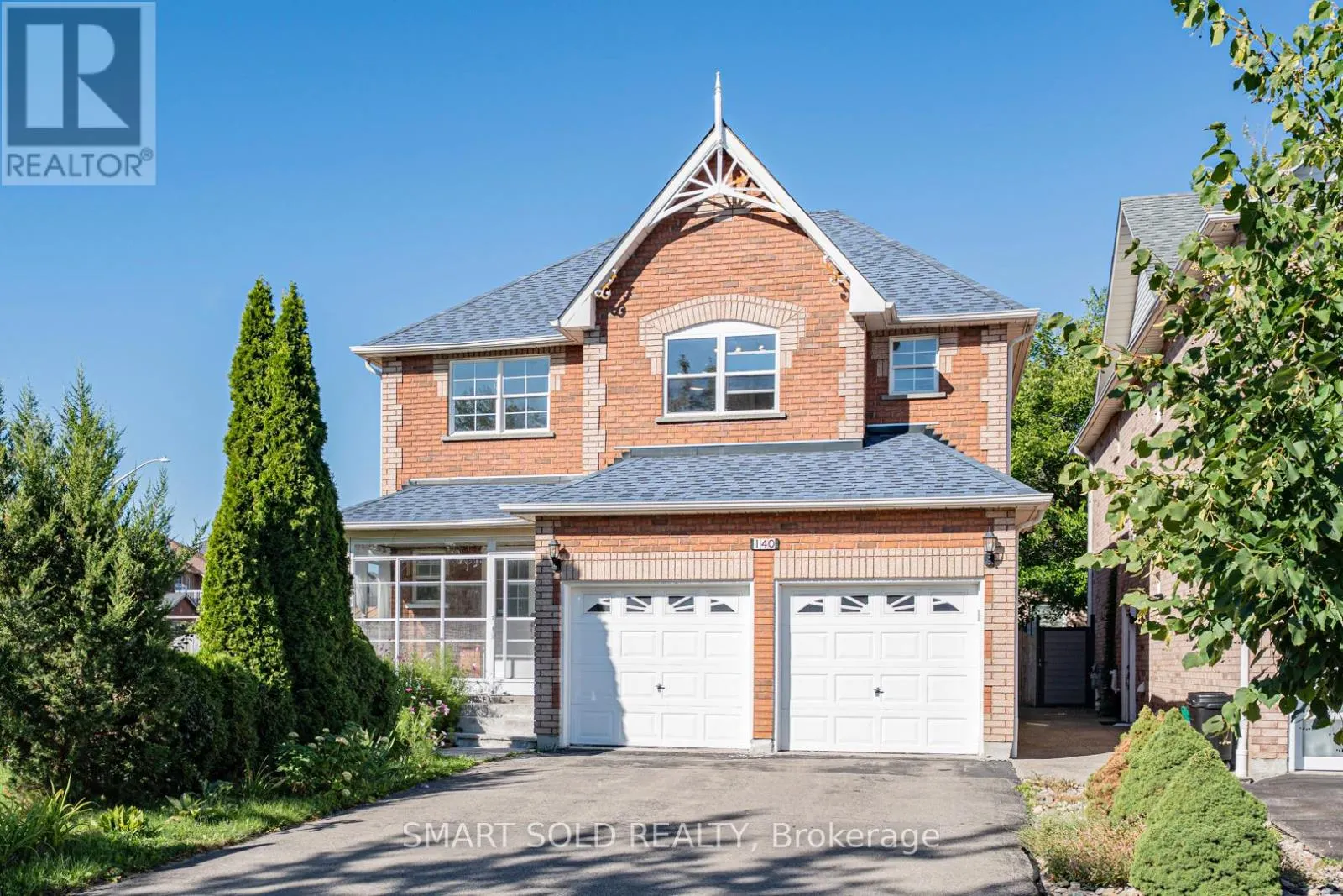 140 ENGLISH OAK DRIVE