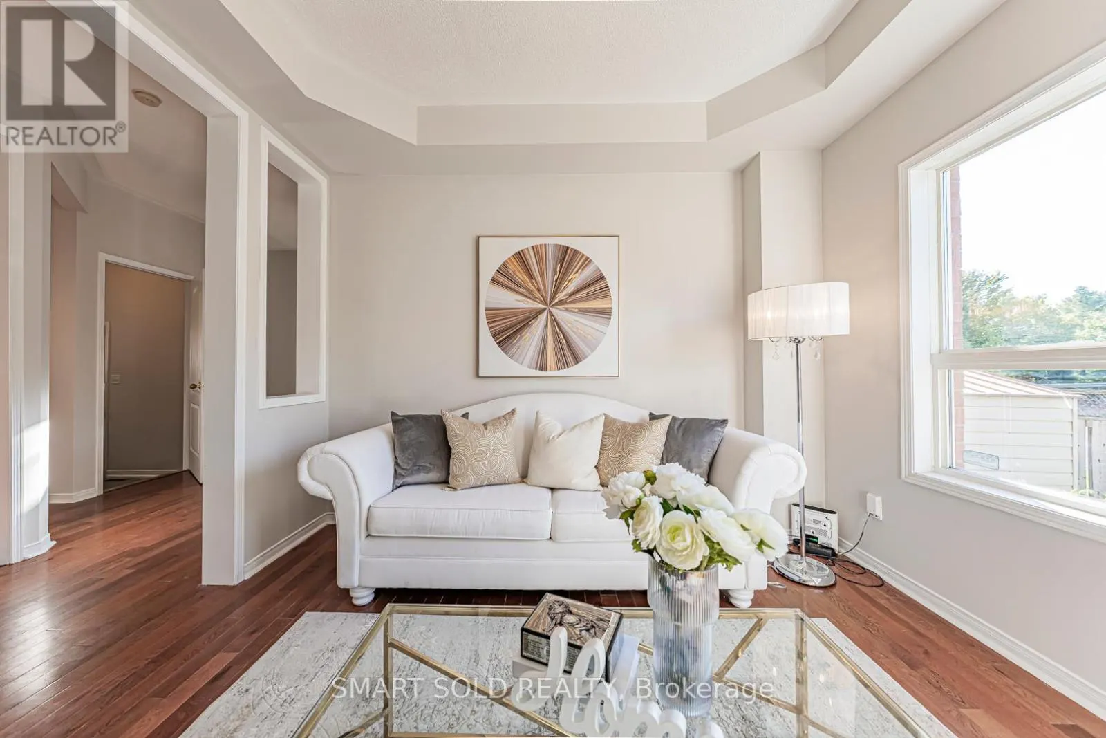 140 ENGLISH OAK DRIVE