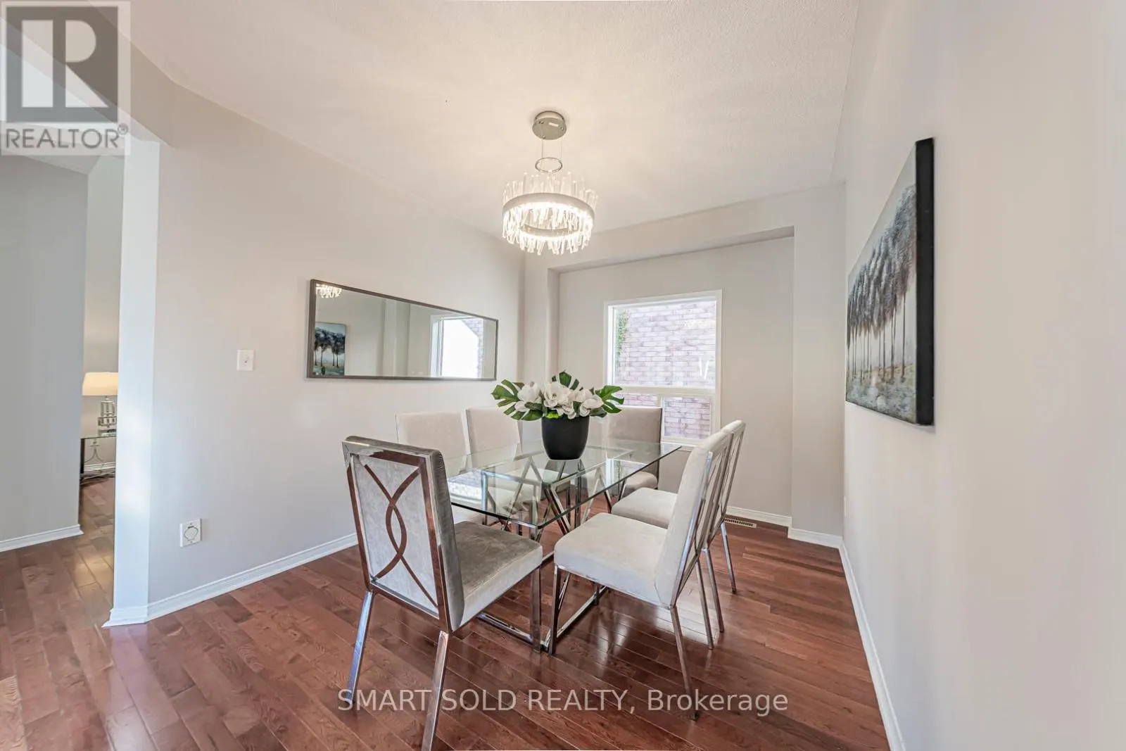 140 ENGLISH OAK DRIVE
