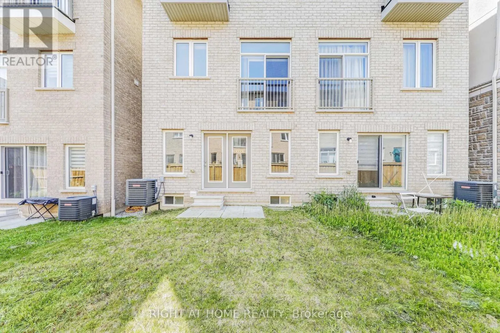 16 LASALLE LANE