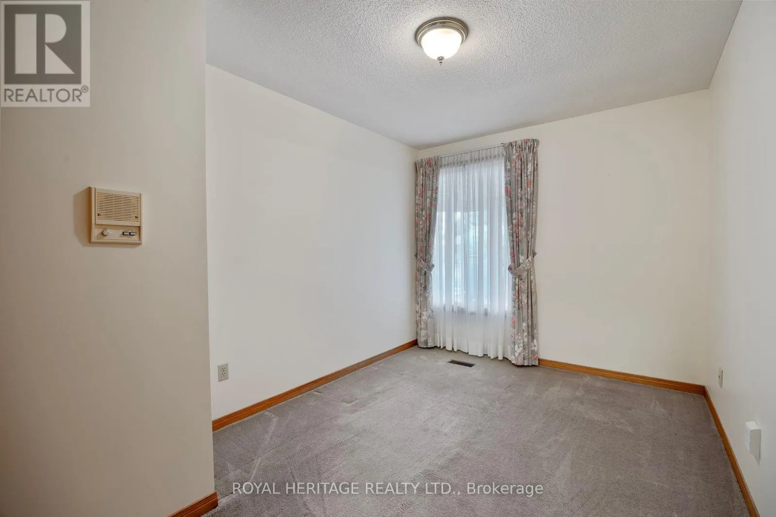 81 EWEN DRIVE