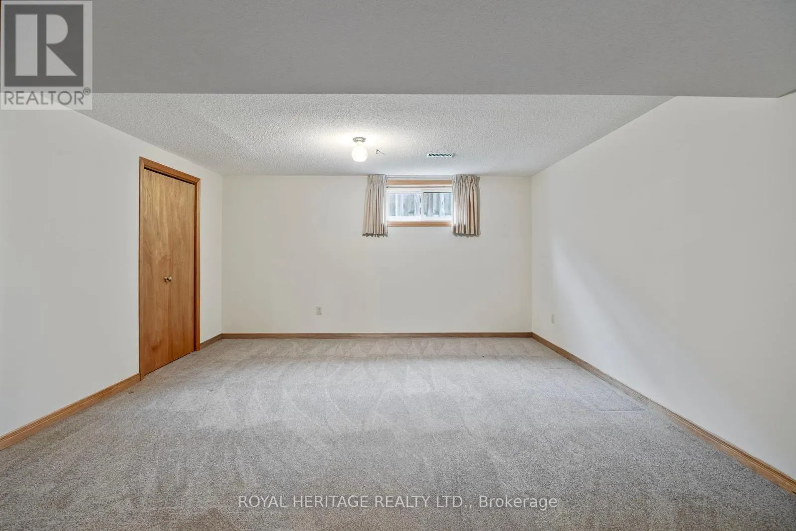 81 EWEN DRIVE