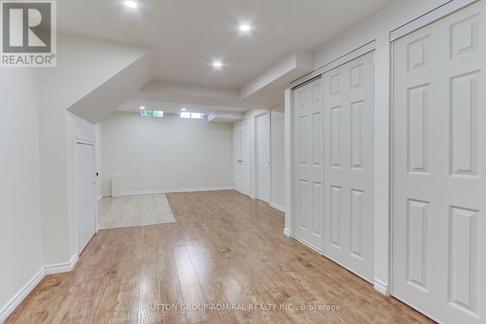 26 CARRON AVENUE