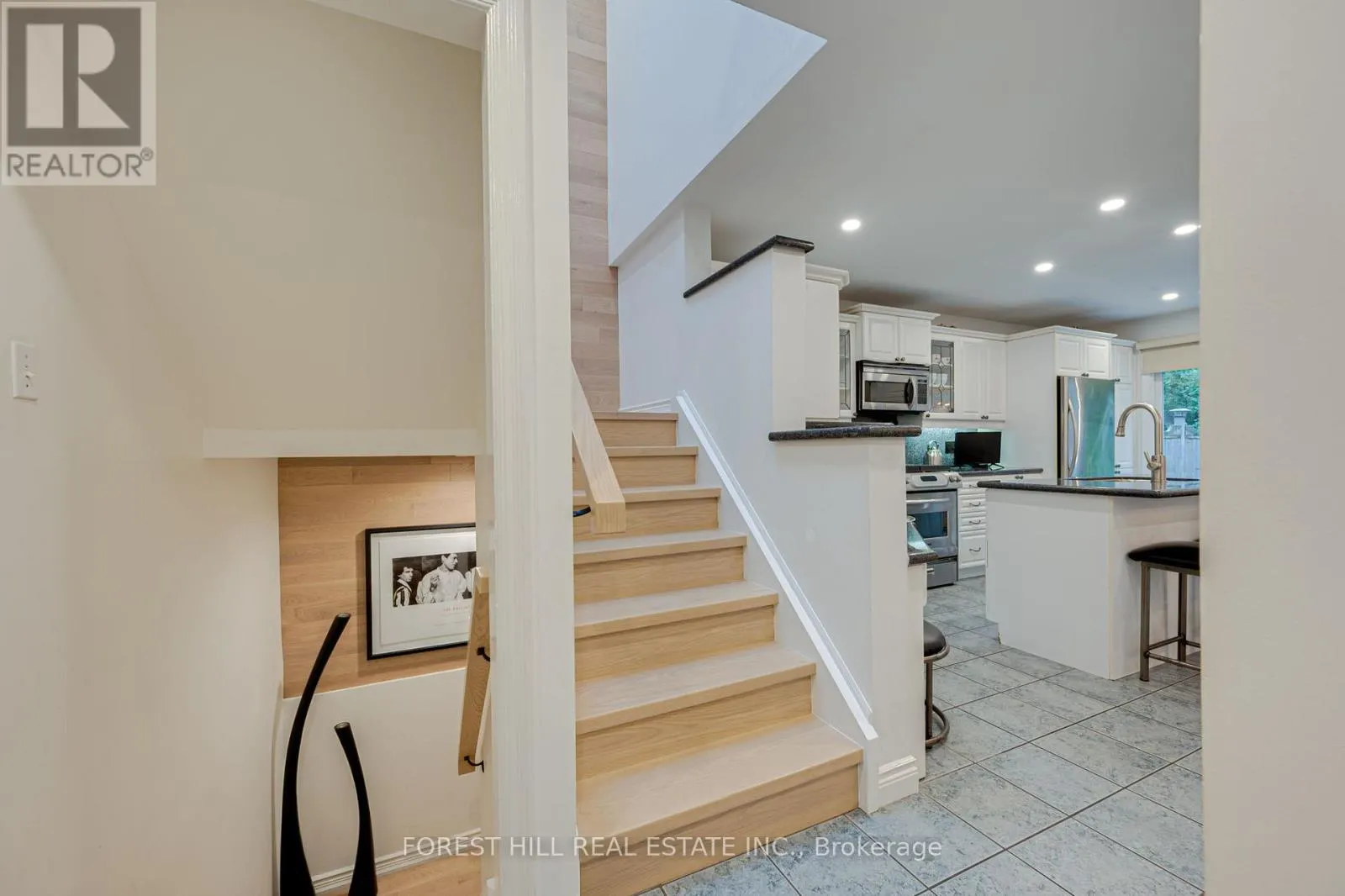 168 BORROWS STREET