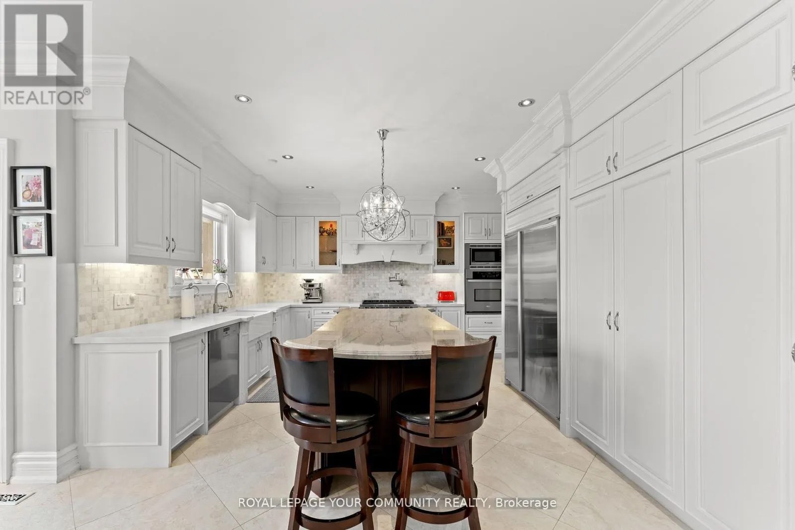 118 FOREST LANE DRIVE