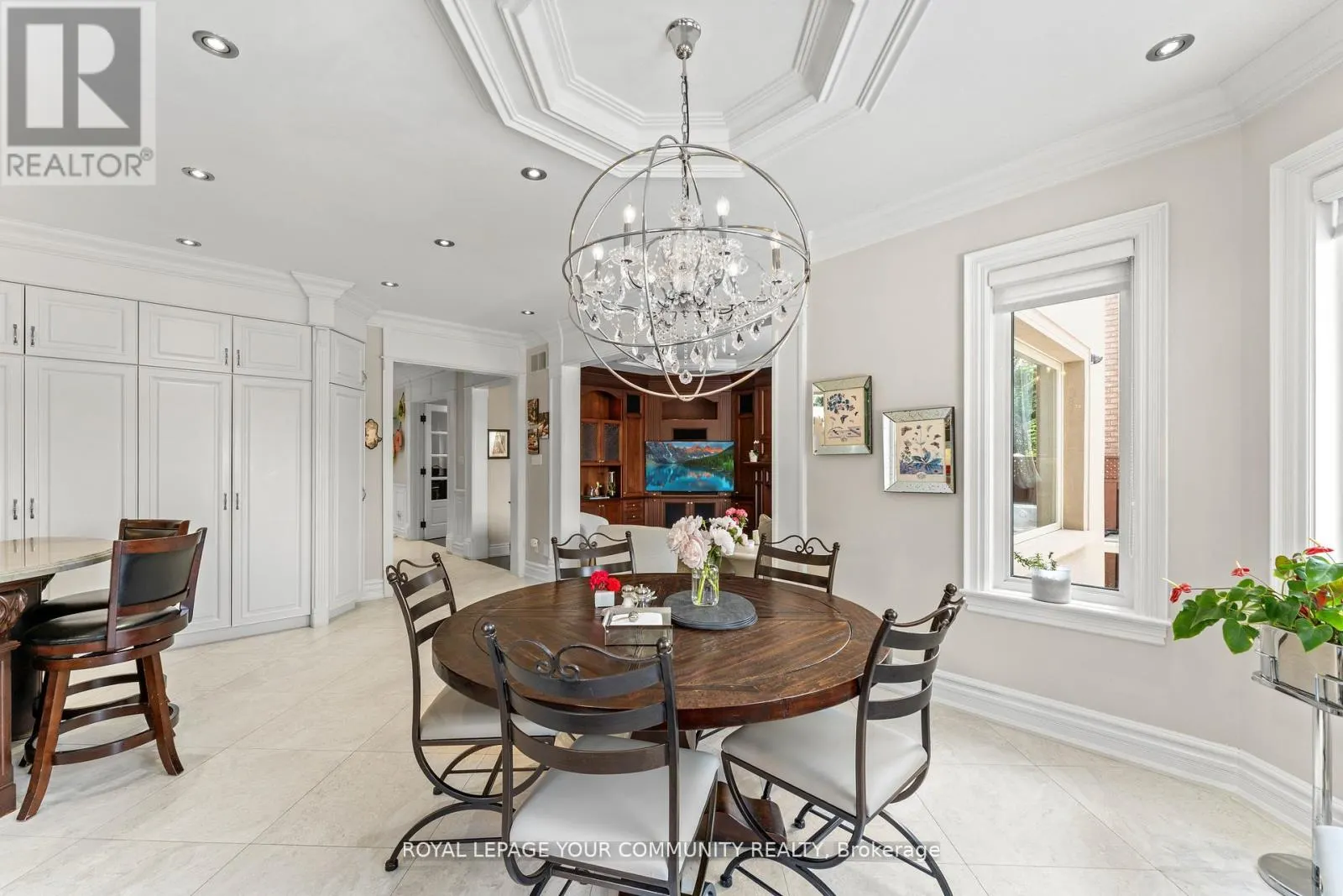 118 FOREST LANE DRIVE