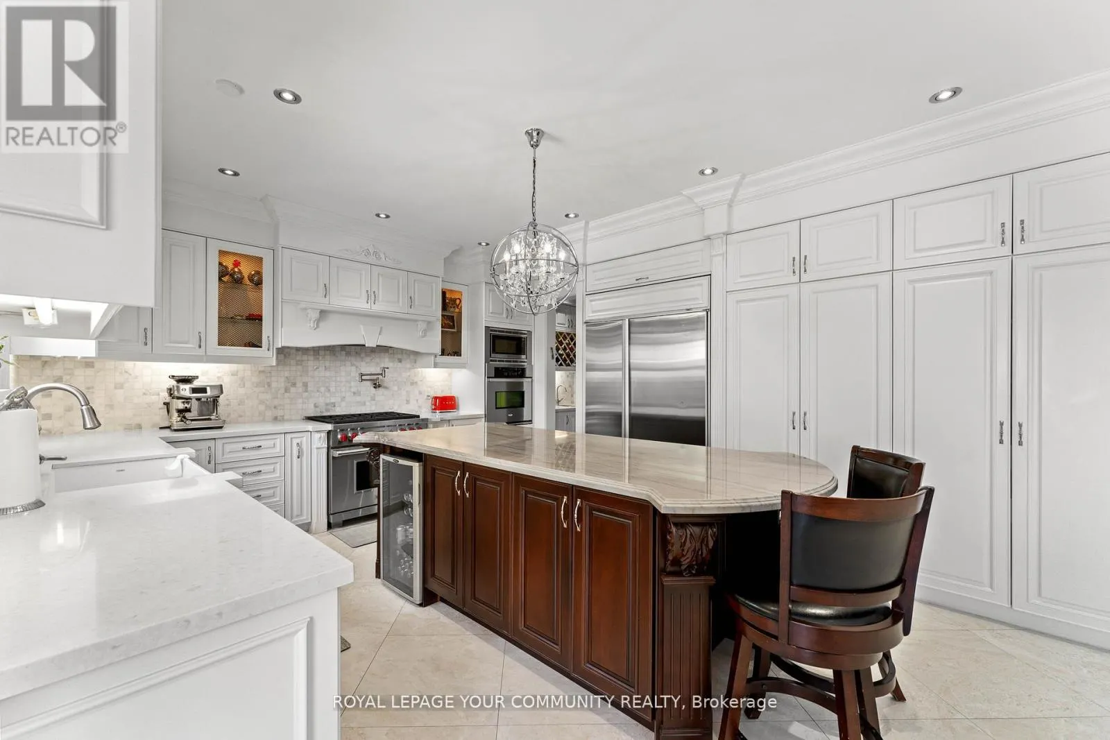 118 FOREST LANE DRIVE