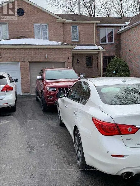 19 MOONLIGHT LANE