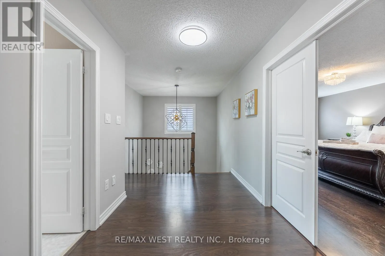 16 HEATHCLIFFE DRIVE