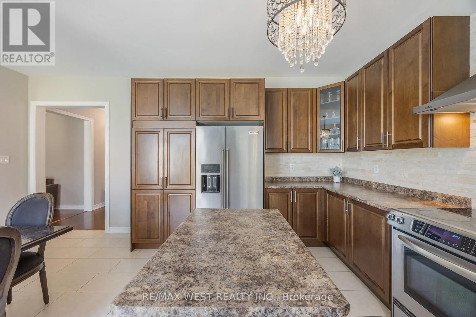 16 HEATHCLIFFE DRIVE