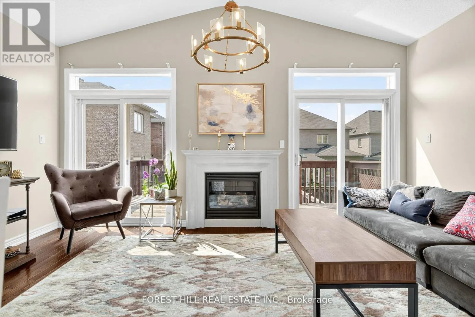 9 ROBERT GREEN CRESCENT