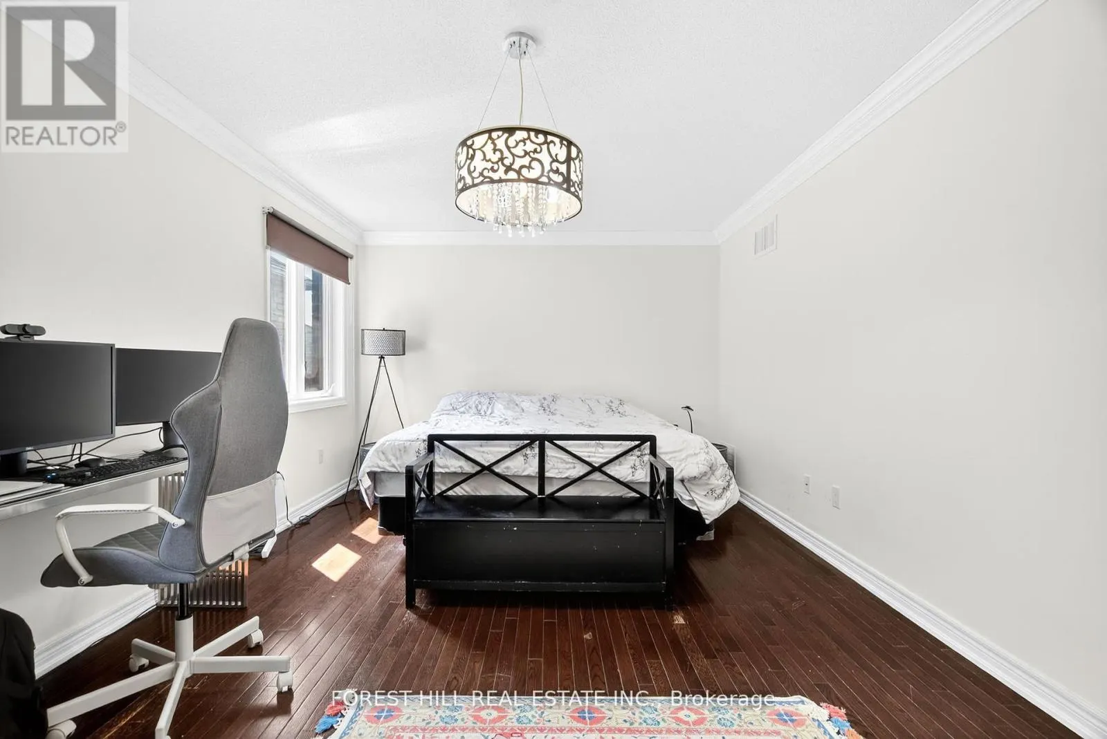 9 ROBERT GREEN CRESCENT