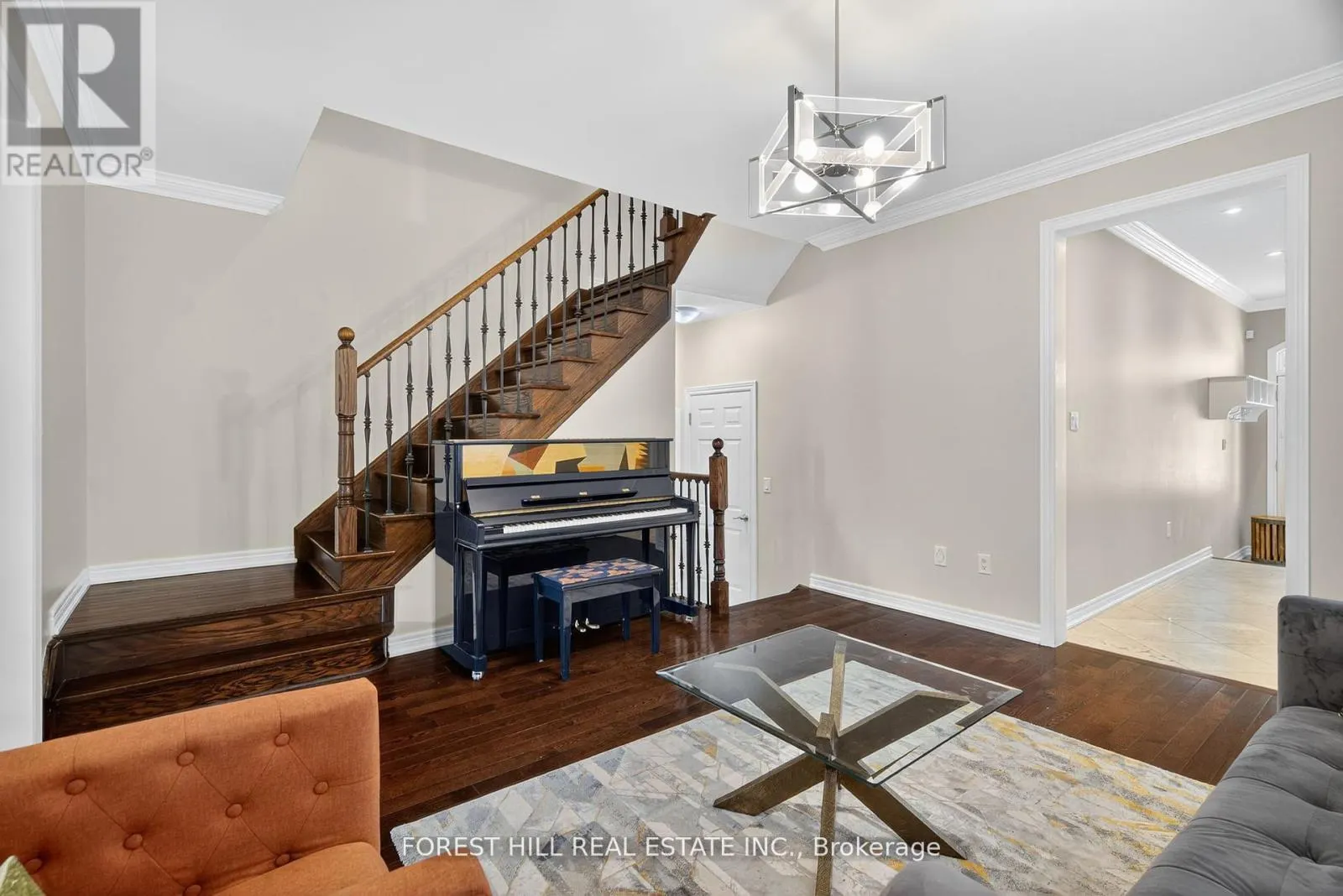 9 ROBERT GREEN CRESCENT