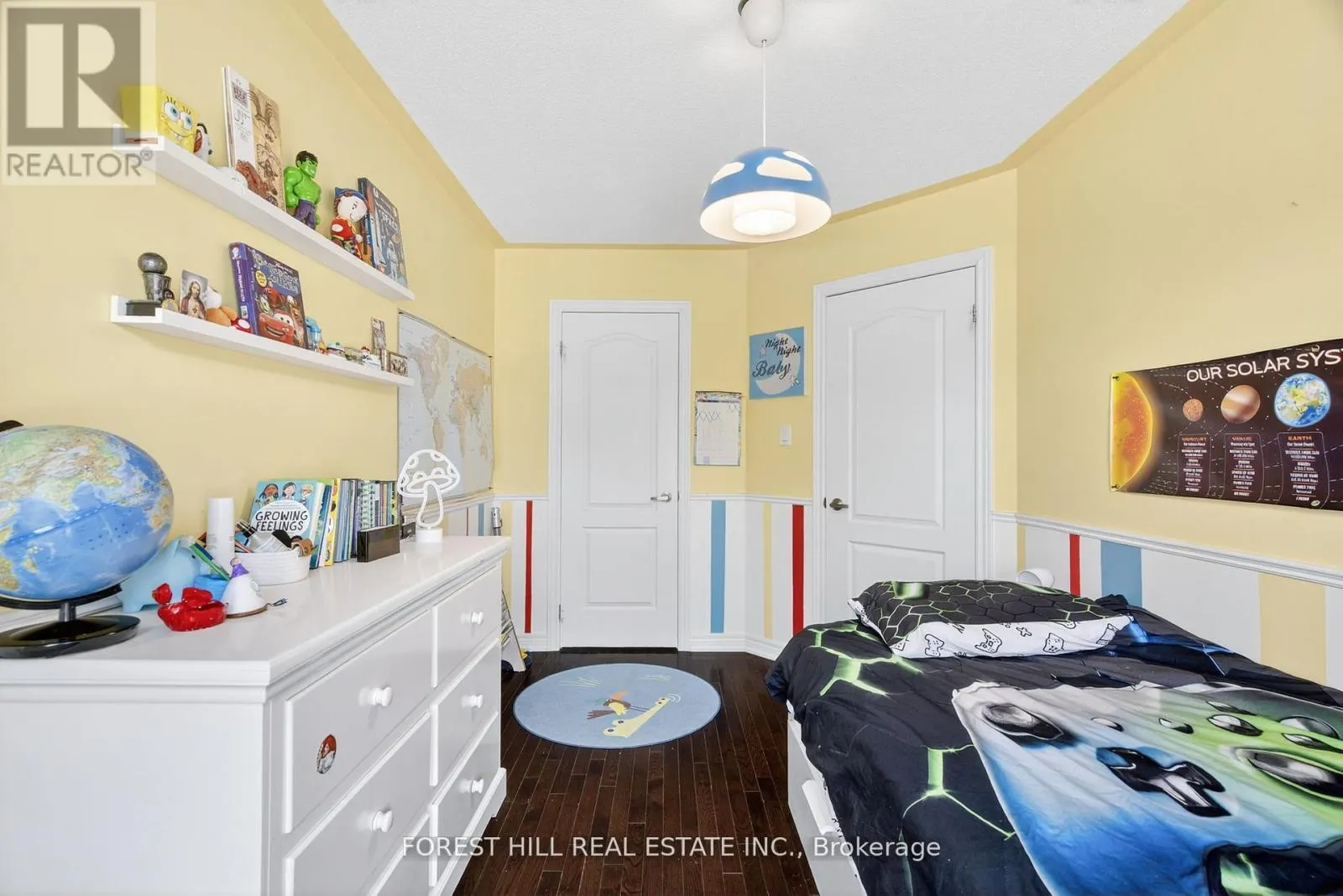 9 ROBERT GREEN CRESCENT