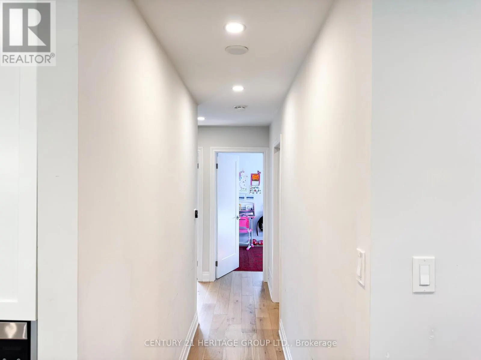 44 DEVINS DRIVE