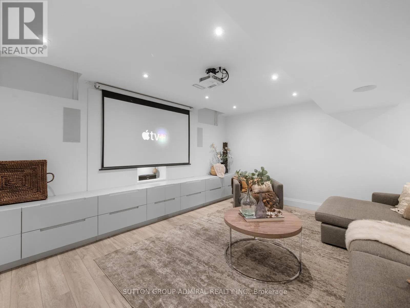 29 KYLEMOUNT COURT