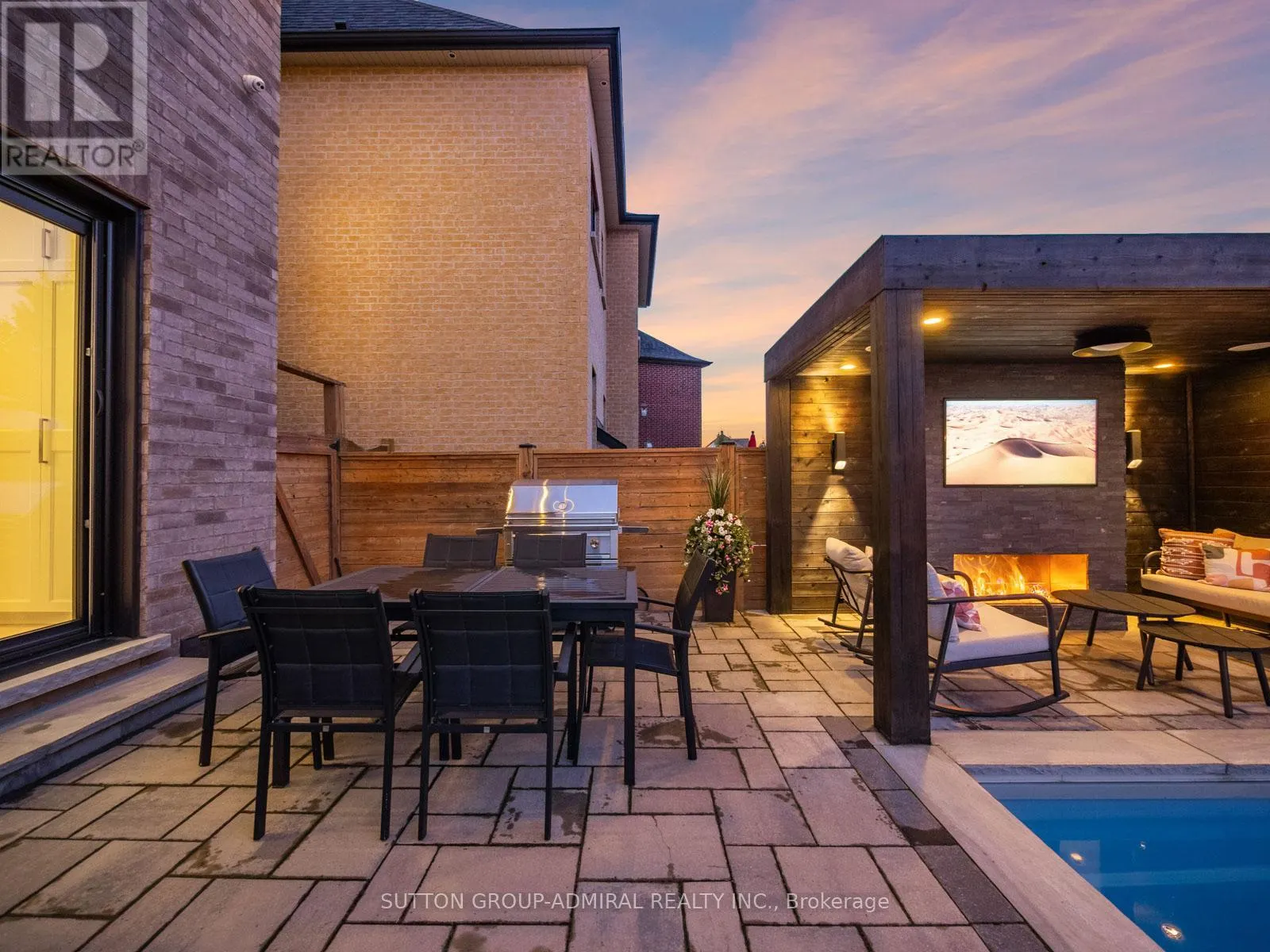 29 KYLEMOUNT COURT