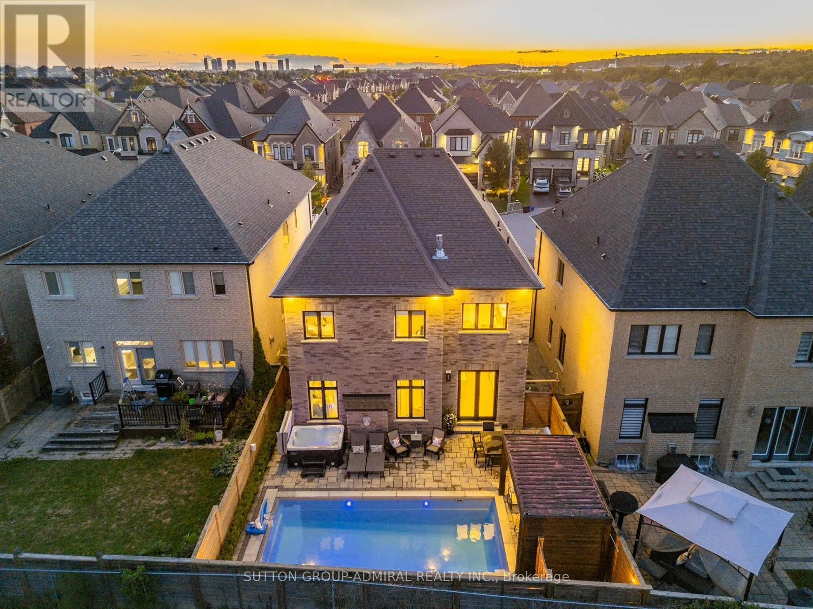 29 KYLEMOUNT COURT