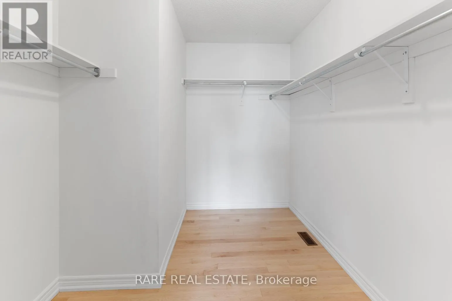 295 STONEBRIDGE DRIVE