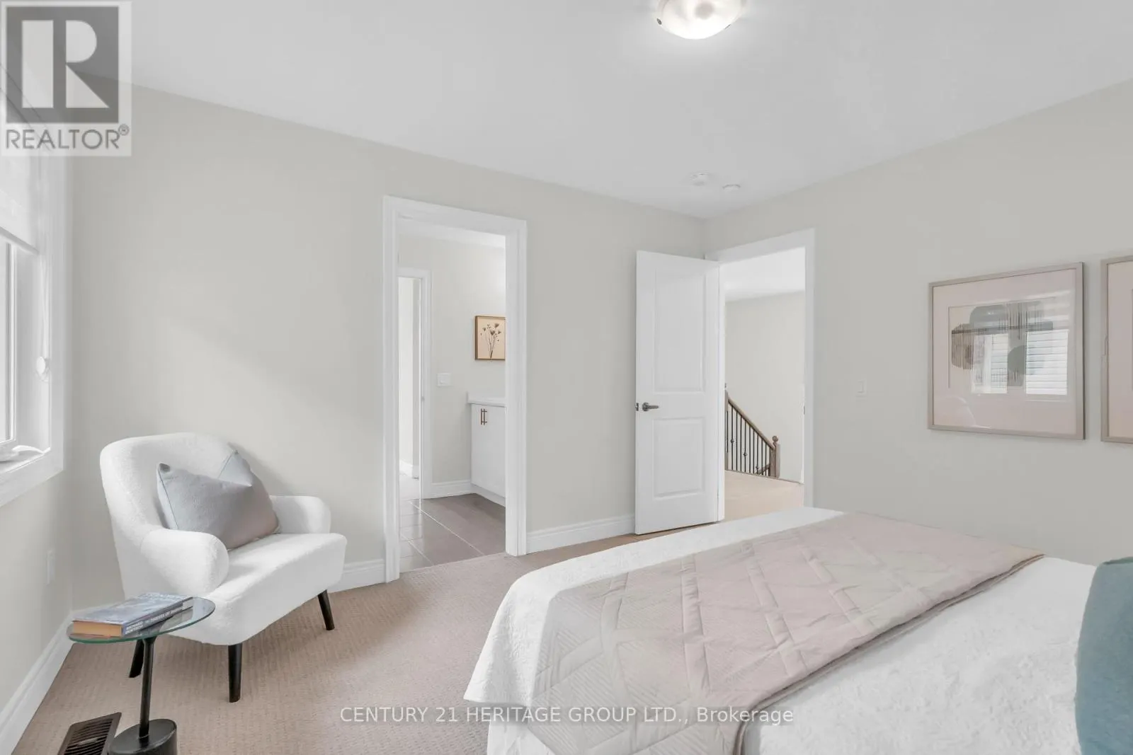 69 STRATHGREEN LANE