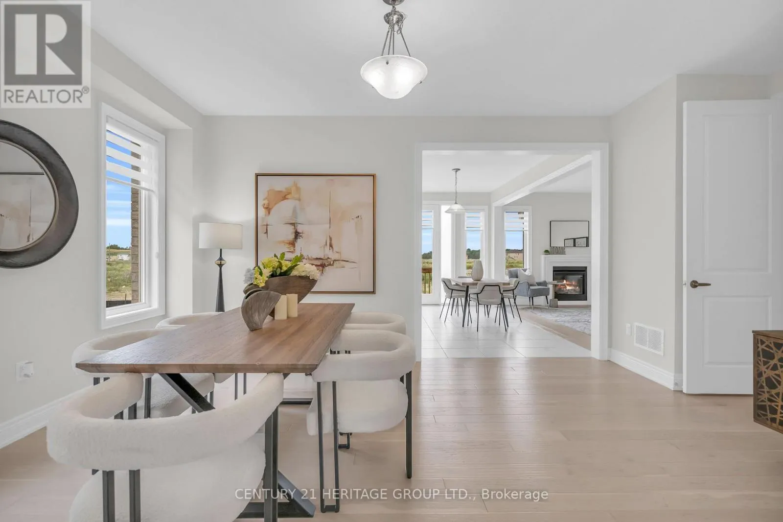 69 STRATHGREEN LANE