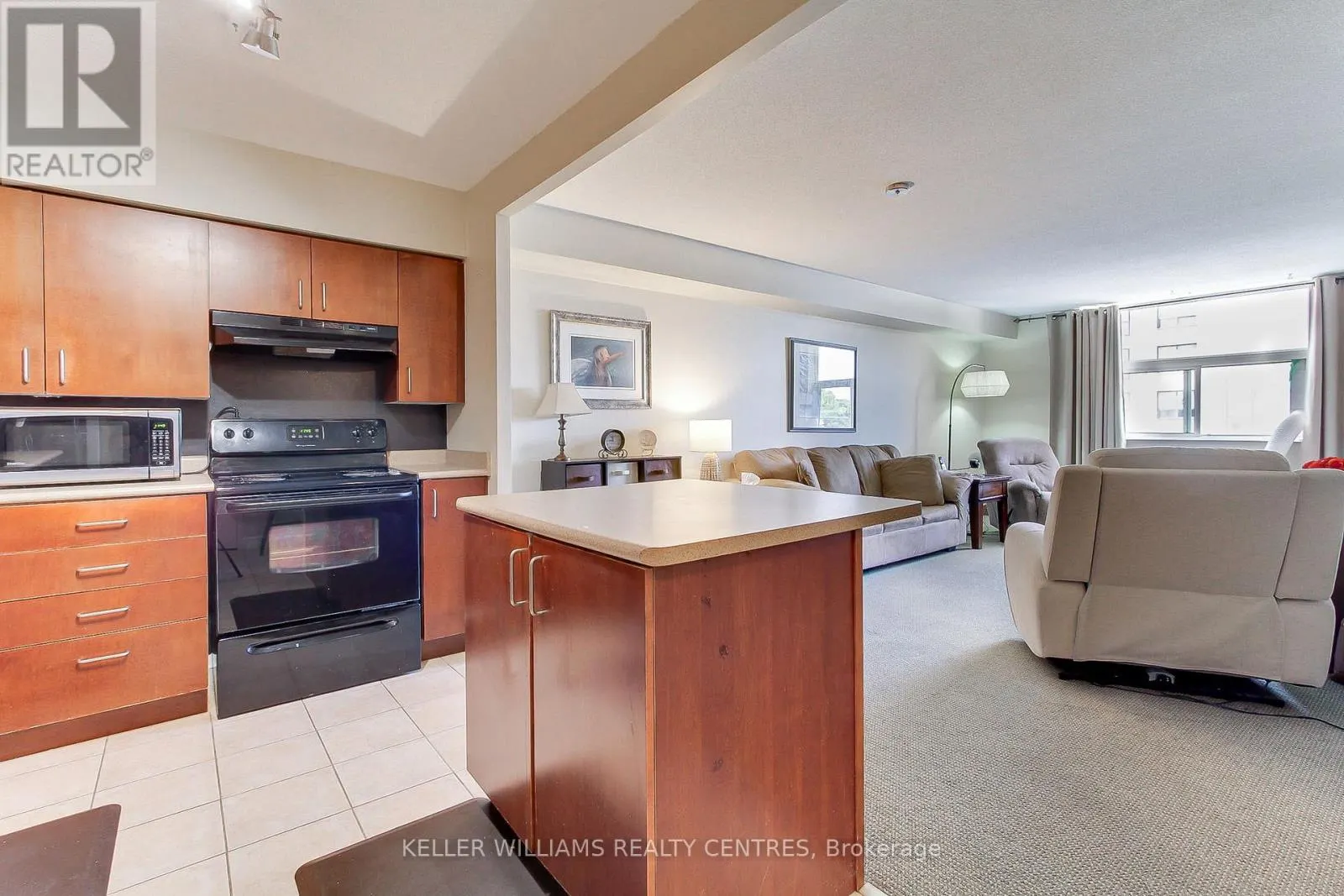 408 - 260 DAVIS DRIVE