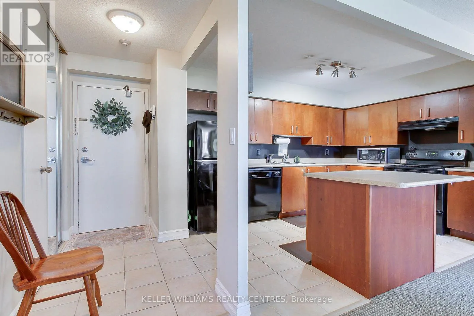408 - 260 DAVIS DRIVE