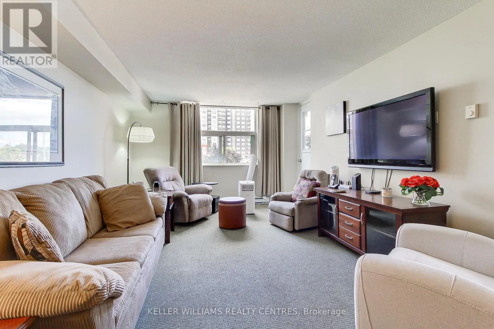 408 - 260 DAVIS DRIVE