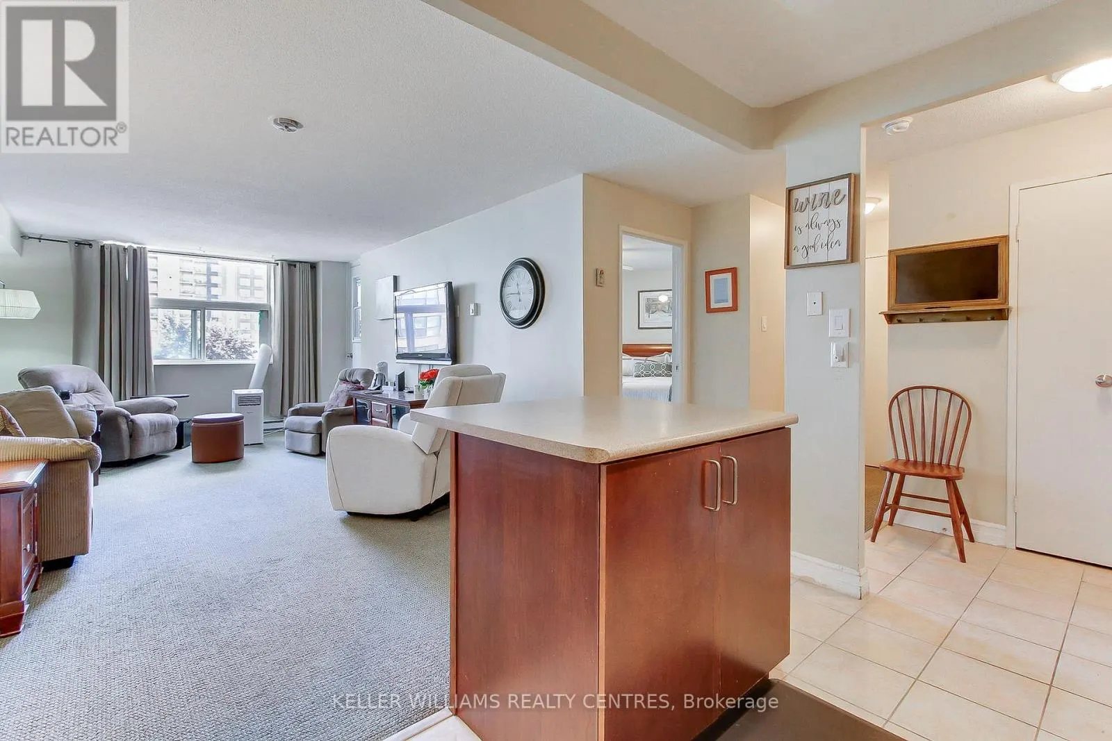 408 - 260 DAVIS DRIVE