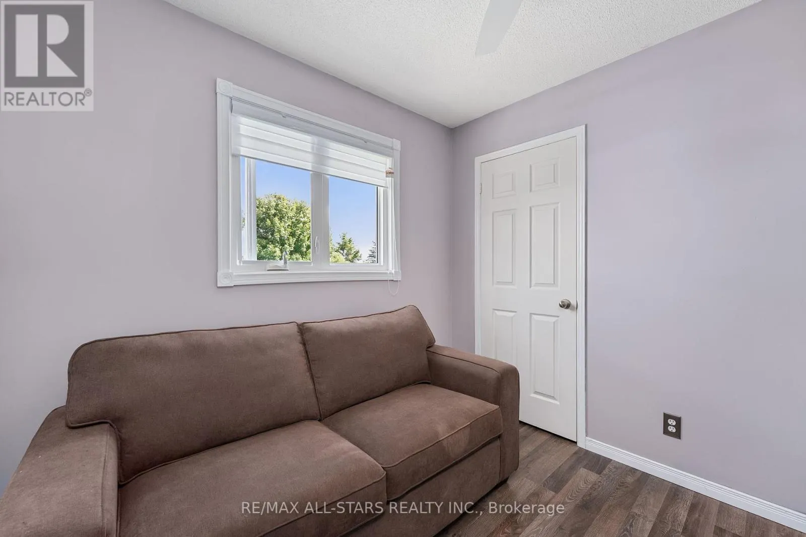 41 SHERIE DRIVE