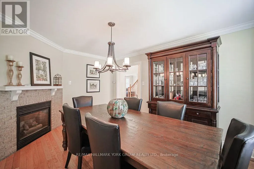 286 KENNEDY STREET W