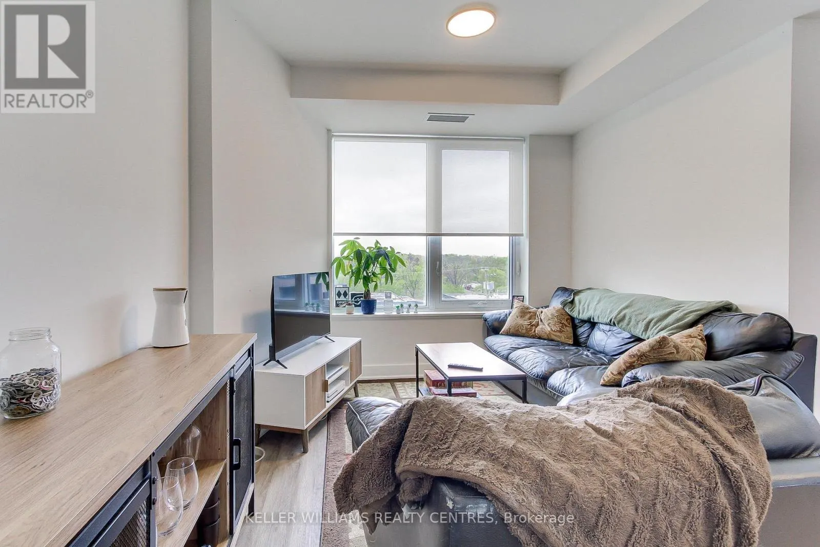 419 - 185 DEERFIELD ROAD