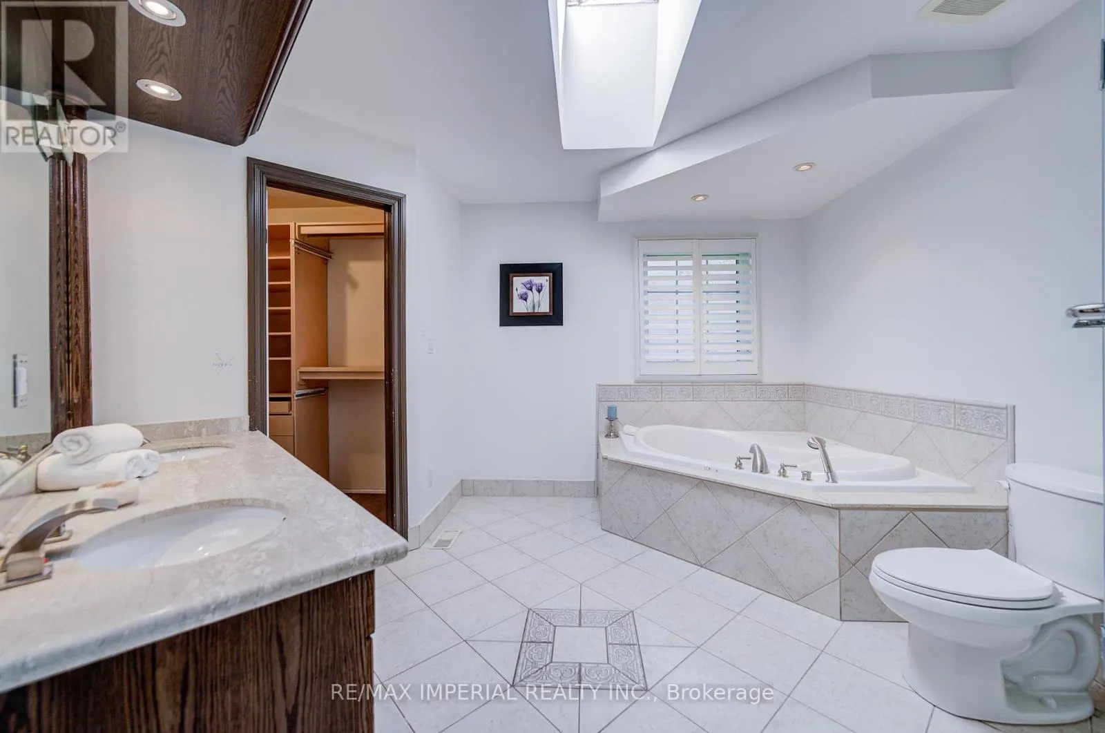 20 BLACKFOREST DRIVE