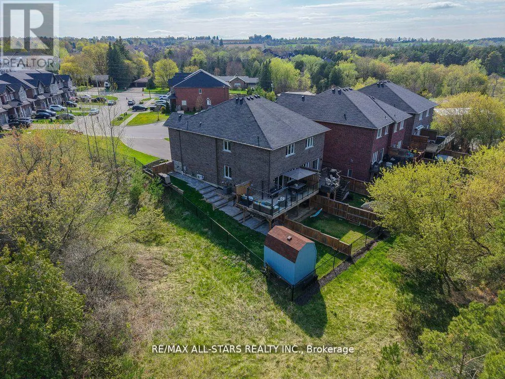 19 MICHAEL CUMMINGS COURT