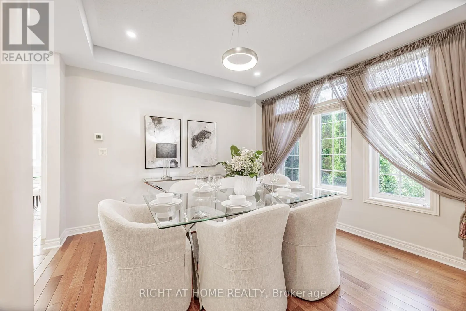 122 ANNINA CRESCENT