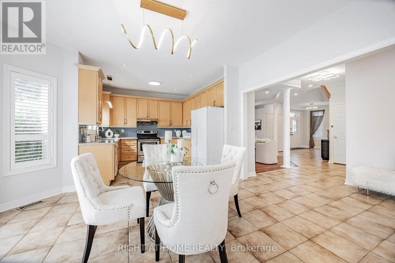 122 ANNINA CRESCENT