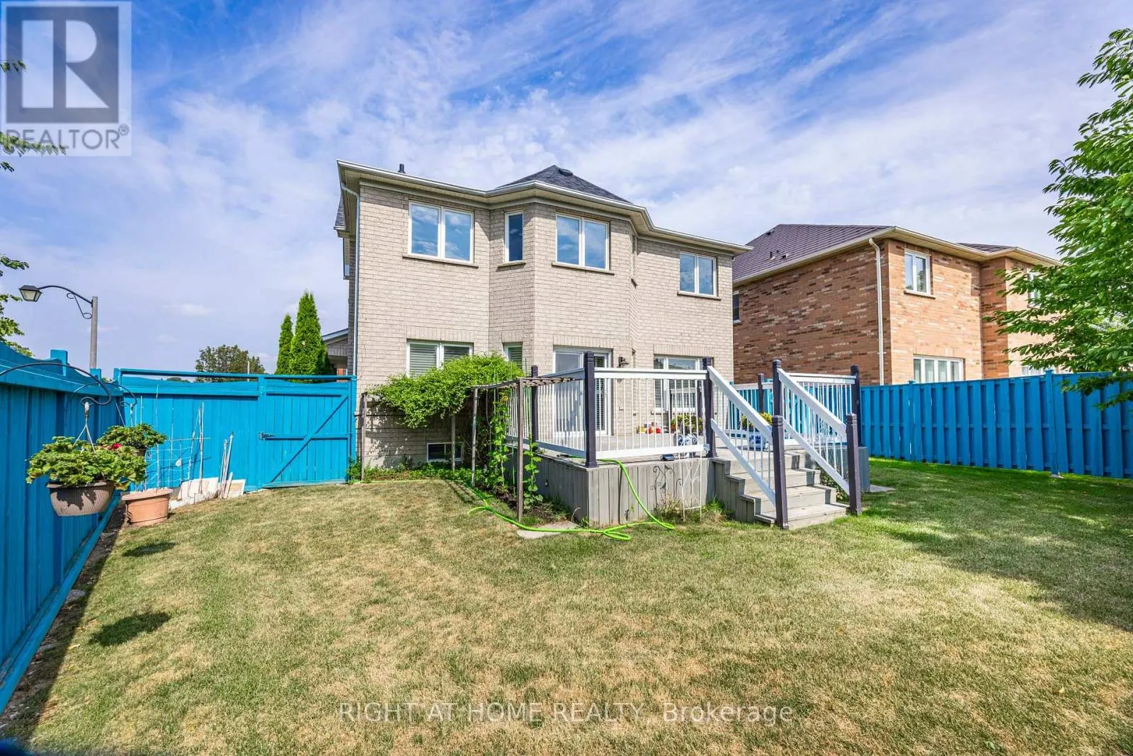 122 ANNINA CRESCENT