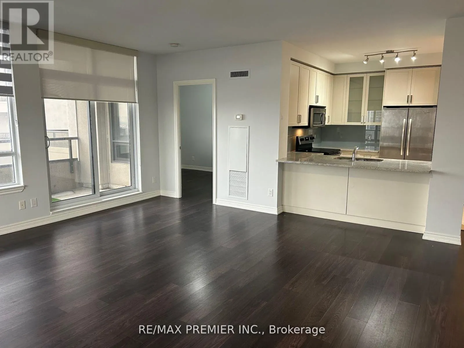 1010 - 9245 JANE STREET