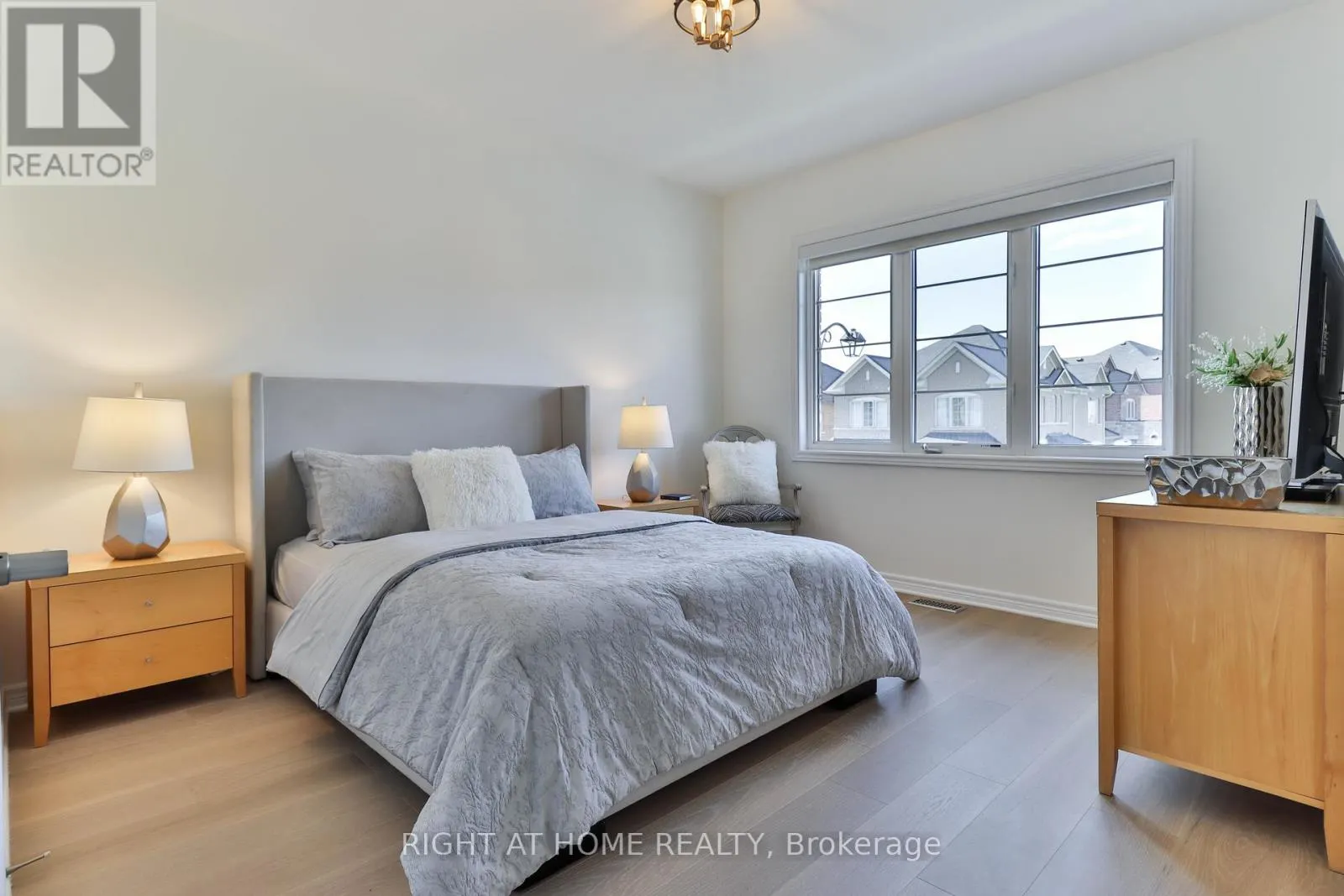 101 ROY HARPER AVENUE