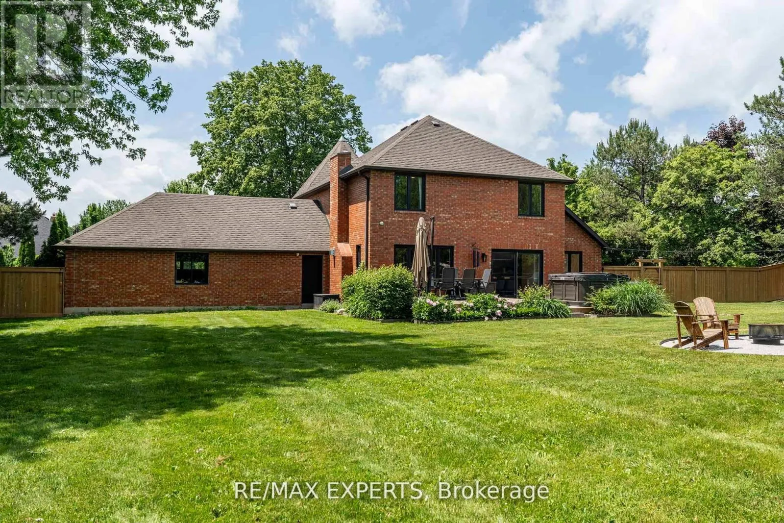 21 MCCUTCHEON AVENUE