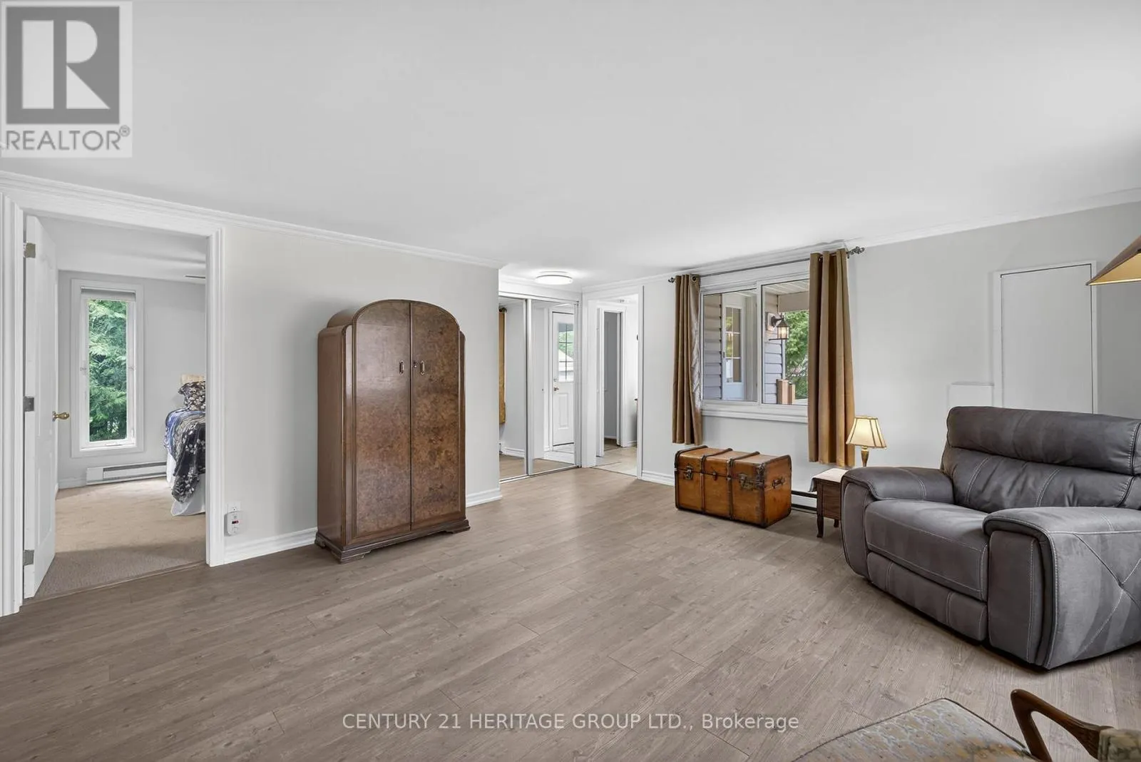 67 DOROTHY AVENUE