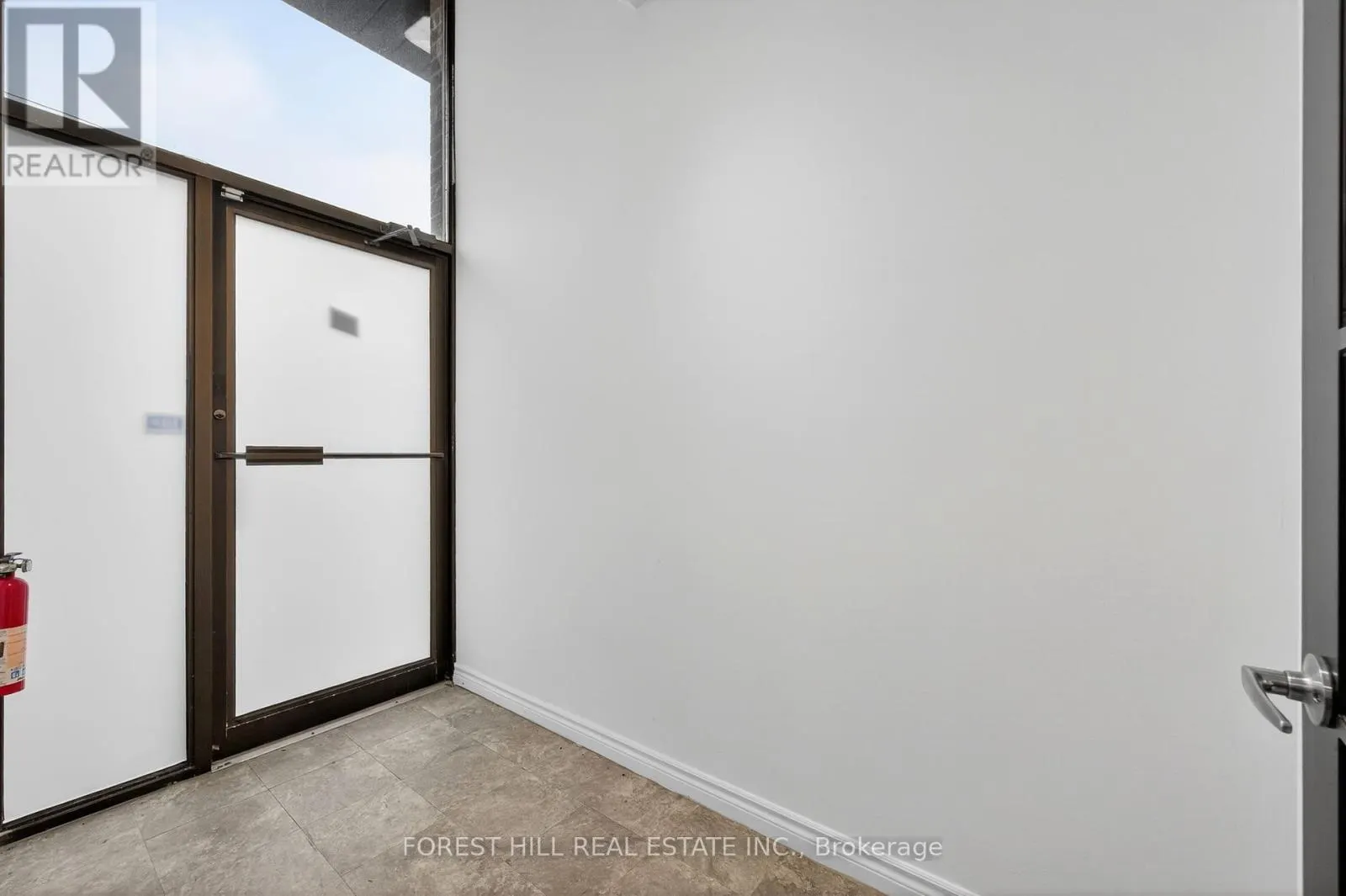 11 - 241 EDGELEY BOULEVARD