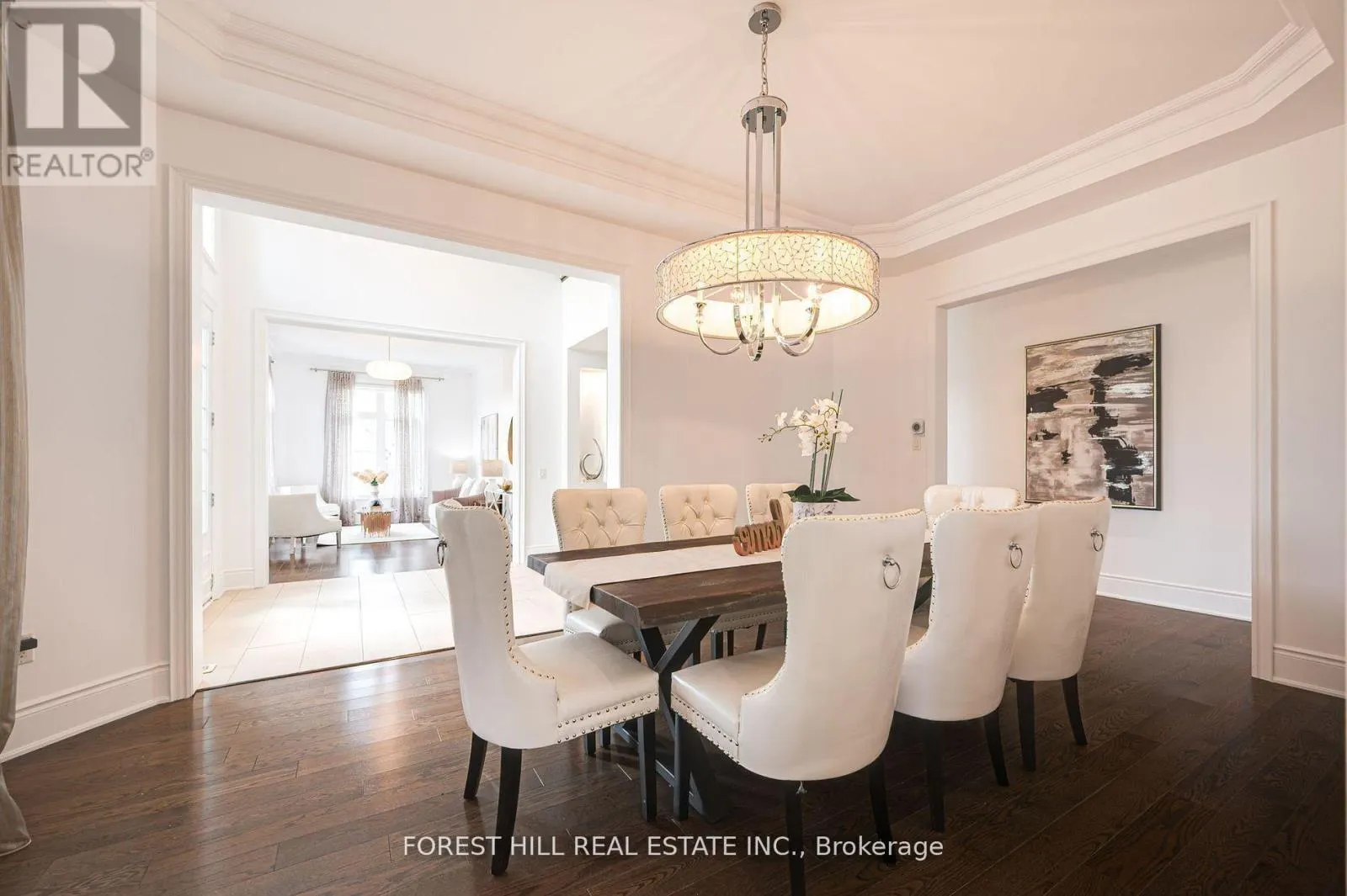 101 GLENHERON CRESCENT