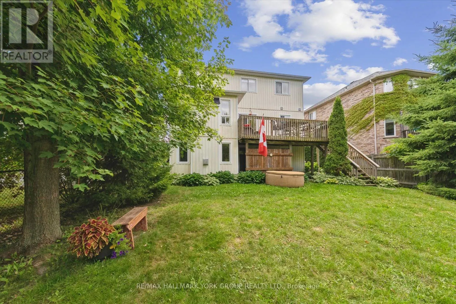 340 KING STREET E